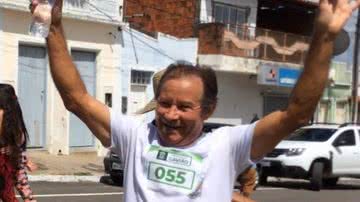 Reprodução / Instagram @laurindonazario