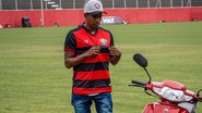 Reprodução/Instagram (@ecvitoria)