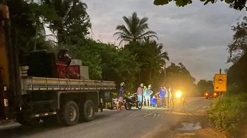 Imagem Motociclista morre após colisão com caminhão no interior da Bahia