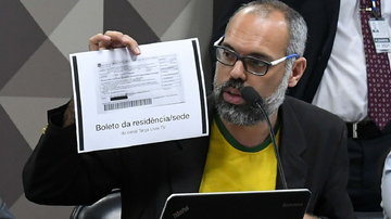 Imagem Decisões nos EUA desanimam governo Lula sobre extradição de Allan dos Santos