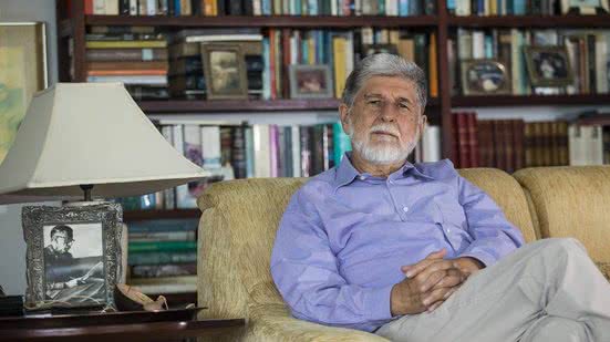 Imagem Celso Amorim tem reunião com ministro na Venezuela