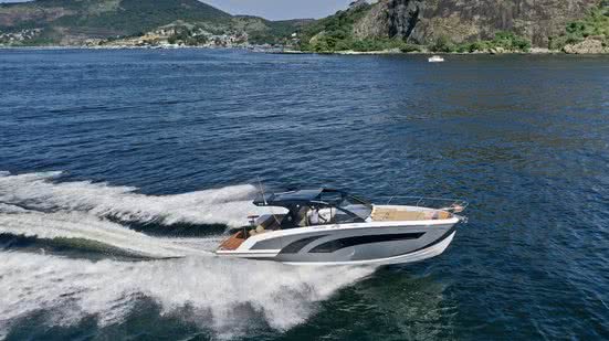 Divulgação / Triton Yachts