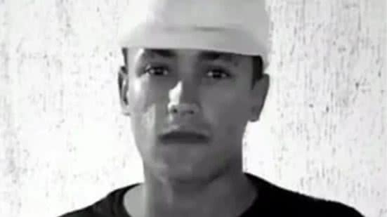 Imagem Jovem é assassinado com facada no peito em casa de shows na Bahia