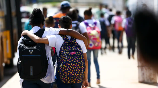 Imagem STF decide que escolas devem combater discriminação por gênero ou orientação sexual; entenda