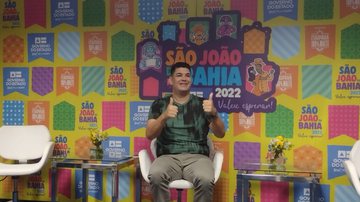 Imagem Vocalista do Trio da Huanna fala sobre abertura do São João do Parque de Exposições