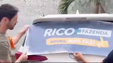 Imagem Rico Melquiades anuncia candidatura e promete expor cobras caninanas em Brasília; veja vídeo