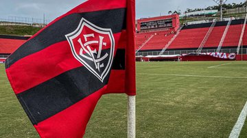 Vitória desperdiça superioridade numérica, empata com o Atlético-CE e fica  longe do G-8