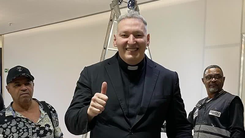 Reprodução/Instagram (@padremarcelorossi)
