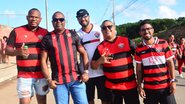 Torcida chega ao Barradão para conferir Vitória x Internacional