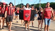 Torcida chega ao Barradão para conferir Vitória x Internacional