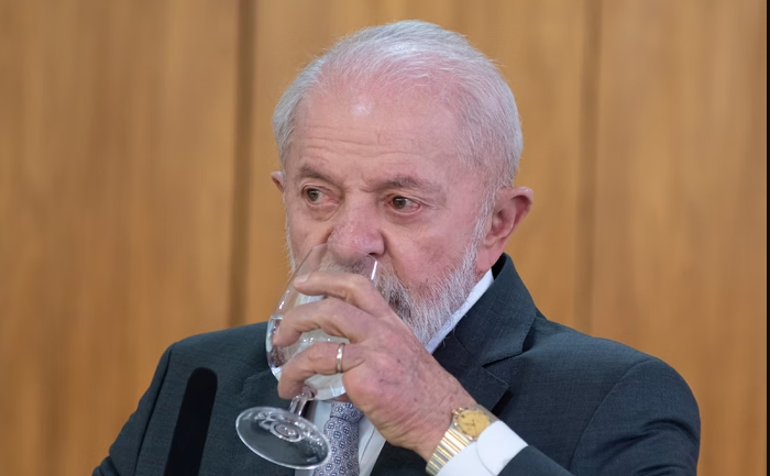 Imagem Gafe de Lula no exterior viraliza e acende alerta no PT para as eleições de 2026