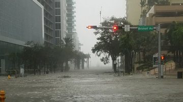 Imagem Vídeo: furacão Irma atinge sul da Flórida e deixa ao menos 3 mortos nos EUA