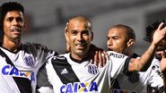 Eduardo Carmim / Photo Premium