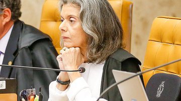 Imagem Utilizar Lula para rediscutir regra de prisão é 'apequenar' STF, diz Cármen Lúcia