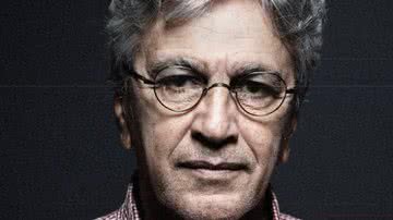 Imagem Paula Lavigne publica foto de Caetano Veloso de cueca e 10 quilos mais magro