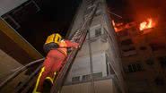Imagem Incêndio em edifício na França deixa oito mortos