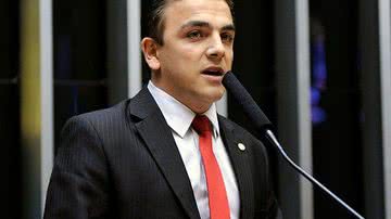 Imagem Autor de pedido de CPI sobre interferência de Bolsonaro na PF endossa abertura de impeachment