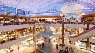 Shoppings serão autorizados a ampliar horários e a funcionar 24 horas no Natal Shoppings serão autorizados a ampliar horários e a funcionar 24 horas no Natal