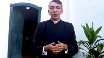 Imagem Frei José Romão fala sobre atuação da Igreja São João Batista de Trancoso durant