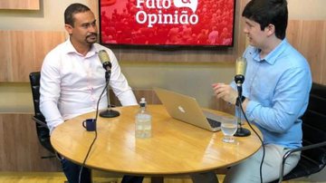 Imagem Fato & Opinião entrevista vereador de Salvador Tiago Ferreira (PT)