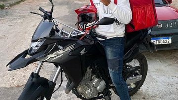 Reprodução/Instagram @esquivafalcao