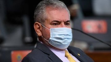 Reprodução/Twitter/@angelocoronel_