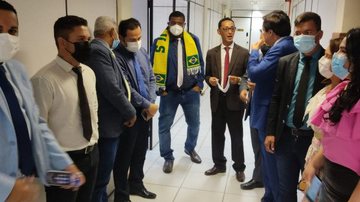 Elias Lúcio/O Protagonista