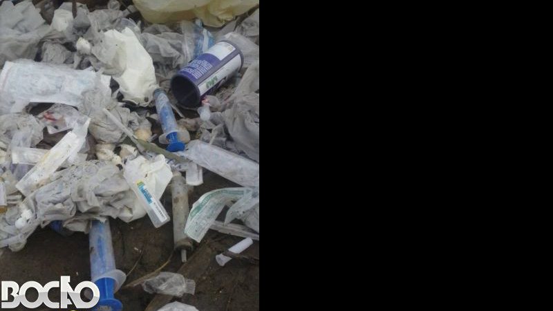 Imagem Você repórter: lixo hospitalar é descartado junto com lixo comum em Irará
