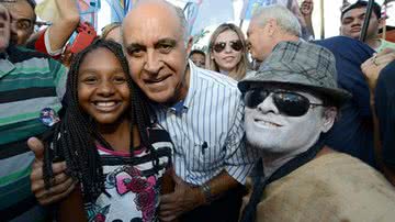 Imagem Paulo Souto anuncia Bilhete Único para Lauro de Freitas