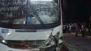 Imagem Camaçari: homem morre em colisão entre moto e microônibus