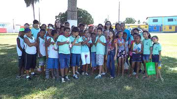 Imagem Vaquejada de Serrinha leva tradição do vaqueiro para alunos da rede pública 
