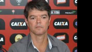 Imagem Felipe Ximenes se despede do Vitória: "agradeço muito"