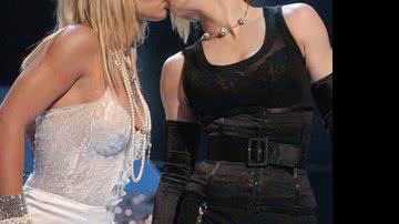 Imagem Madonna pede para Britney beijá-la novamente
