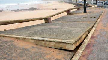 Imagem Calçadão danificado em Amaralina é obra da Conder, informa Sucop