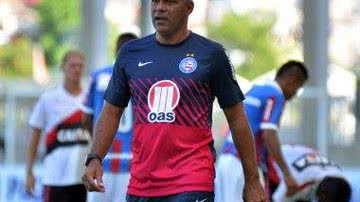 Imagem Com treinador interino, Bahia inicia semana de treinos nesta segunda