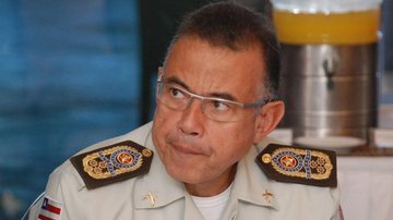 Imagem Coronel Castro demonstra confiança em um acordo entre governo e polícia