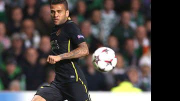 Imagem Com saída do Barcelona próxima, Dani Alves pode render frutos ao Bahia