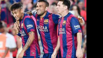 Imagem Após flertar com Bahia e São Paulo, Dani Alves pode renovar com o Barcelona