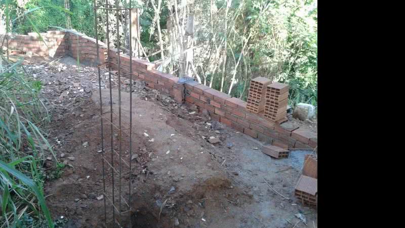 Imagem Moradores do Imbuí denunciam construção irregular em Área de Proteção Permanente