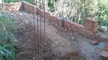 Imagem Moradores do Imbuí denunciam construção irregular em Área de Proteção Permanente