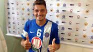 Imagem "Isso aqui está uma m...", brada Macedo antes de rescindir com o Bahia