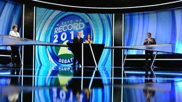 Imagem Sem ataques pessoais, desvio na Petrobras predomina em debate