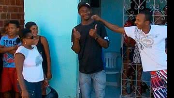 Imagem Alagoinhas: homem chega em casa e interrompe o 'próprio' velório