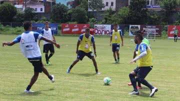 Imagem Sem três titulares, Bahia se reapresenta de olho no BaVi