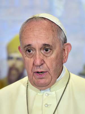Imagem Papa estaria na mira do Estado Islâmico, diz jornal italiano