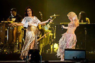 Imagem Shakira revela que gravou música com Ivete