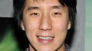 Imagem "Envergonhado", Jackie Chan lamenta prisão de filho em carta