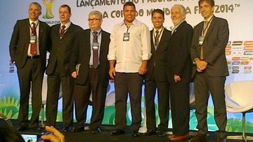 Imagem Bebeto e Ronaldo participam do lançamento de voluntariado da Copa