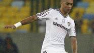 Imagem De saída do Fluminense, zagueiro está cada vez mais perto do Vitória