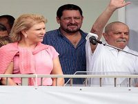 Imagem Lula reaparece em público após câncer 